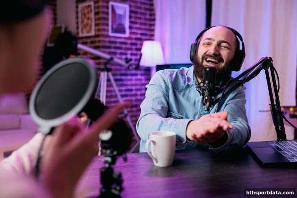 华体会体育带你全面解锁WPT扑克与CSGO电竞：赛程、观赛、技巧及APK下载一体指南